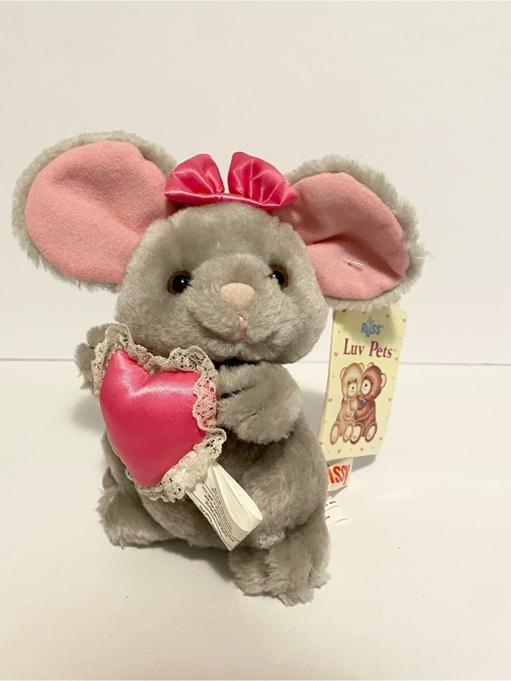 Russ Berrie Luv Pets 6" Missy Gray Mouse Heart Pillow #264 Love Valentines Gift